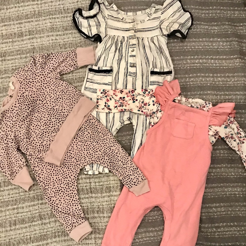 Jessica Simpson 6-9 month bundle